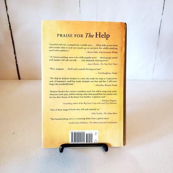 The Help by Kathryn Stockett Hardcover Bestseller Book - Picture 7 of 8